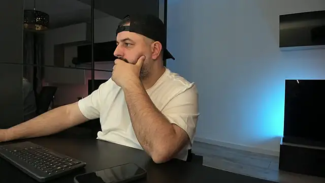 DravenPeak webcam show