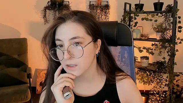 VirtuallVoyant Chat XXX in diretta