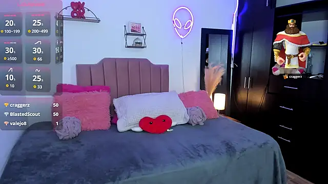 Nina_curvesのライブXXXチャット