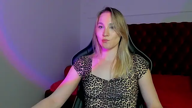 Webkamerová show ElaraVoltage