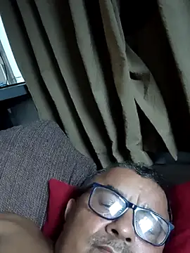 Misterymem63 webkamerás műsora