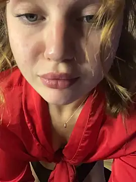 Emaline_Fane Obrolan Langsung XXX