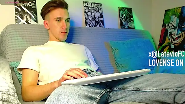 Chat XXX ao vivo de Midnighter_