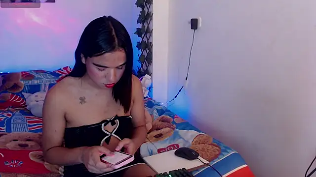 Show de Candyy_doll__ na webcam