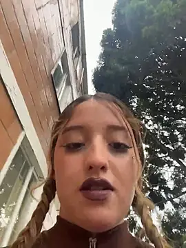 Živý XXX chat Baby__Otaku