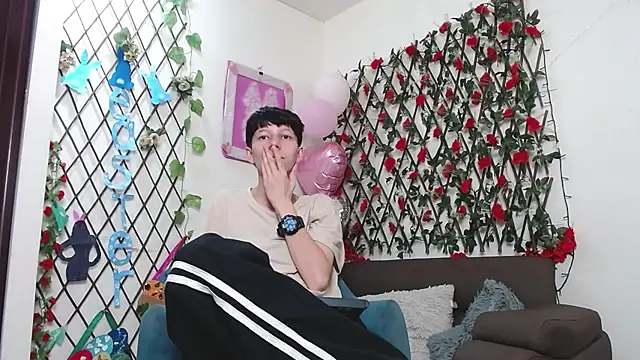 LiamBrown09 Live XXX-chat