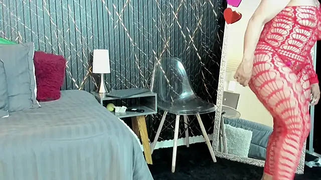 clara_heat's Live XXX Chat