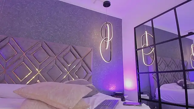 Živý XXX chat Bella-Swant