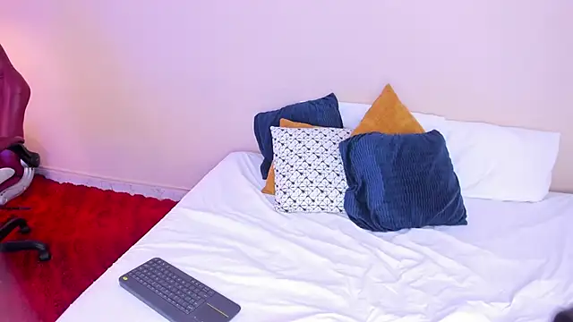 bellawild_ লাইভ XXX চ্যাট