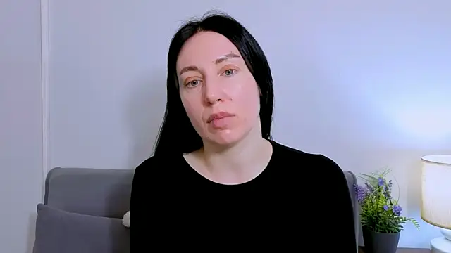 Онлайн чат XXX MiaFair