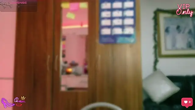 LauGrayJ's Live XXX Chat