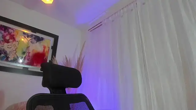 แชท XXX สดของ Ravyn_Rouge