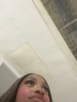 Živý XXX chat LiaTrainor