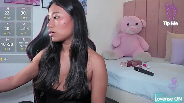 thalia_nichols Adlı Modelin Canlı XXX Sohbeti