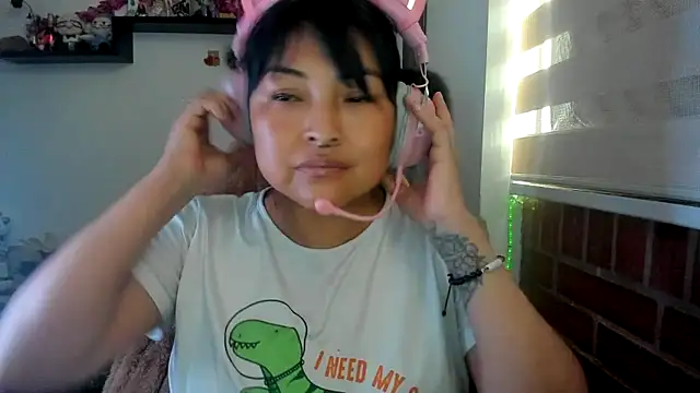 Shaddycute_ Chat XXX live