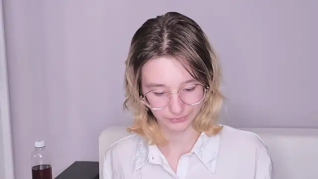 Silva-Tailll's Live XXX Chat