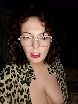 Show de gloww877 na webcam