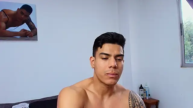 Živý XXX chat BrayaanFit