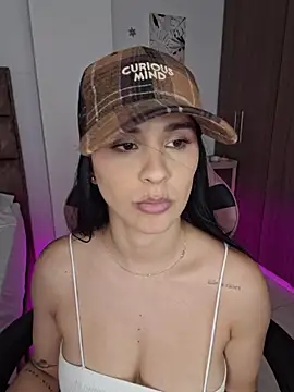 Chatroom XXX en direct de heyshaa