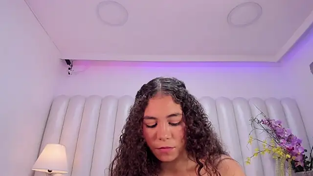 Chat XXX en directo de CamilaCastillo