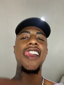 Онлайн чат XXX YeremiBrowm