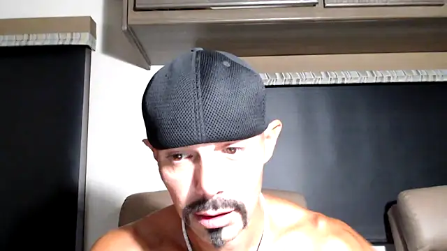 Chat XXX en directo de ThickD2C