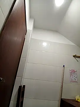 Chat +18 de Any-77 ao vivo