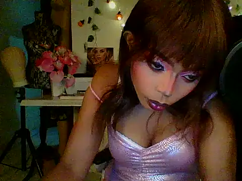 Anaconda2350 Chat XXX live