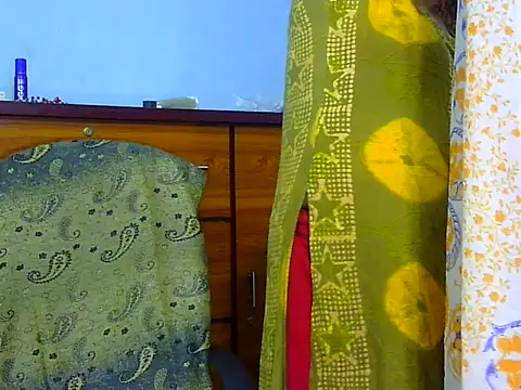 Horny_Doll24's Webcam Show