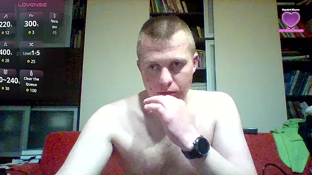 Show modela Matttthees na web-kameri