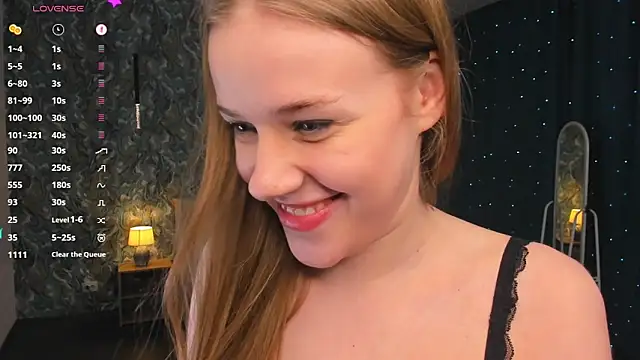 Chat XXX ao vivo de OdellaFrake