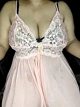 Curvy_Pooja's Webcam Show