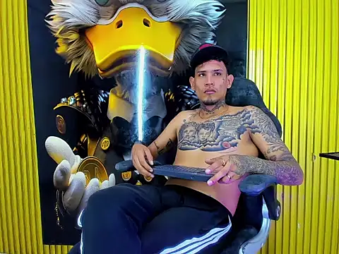 Winsord_Bigcock Webcam Show