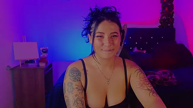 Pauilinan Live XXX chat