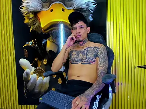 Winsord_Bigcock Webcam Show