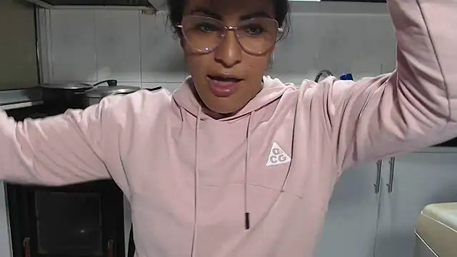 XXX chat uživo modela kateleyagrey