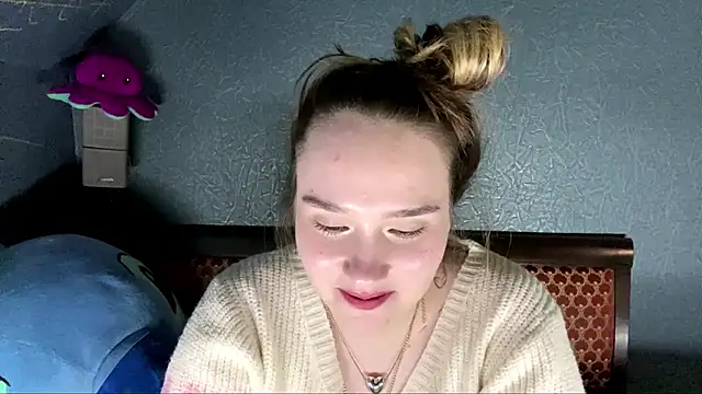 Chat +18 de CarmelaLiebherr ao vivo