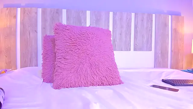 Chat XXX ao vivo de EmilySearss