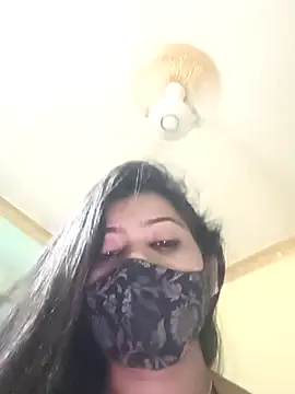 Chat XXX ao vivo de SANAYA_ROY