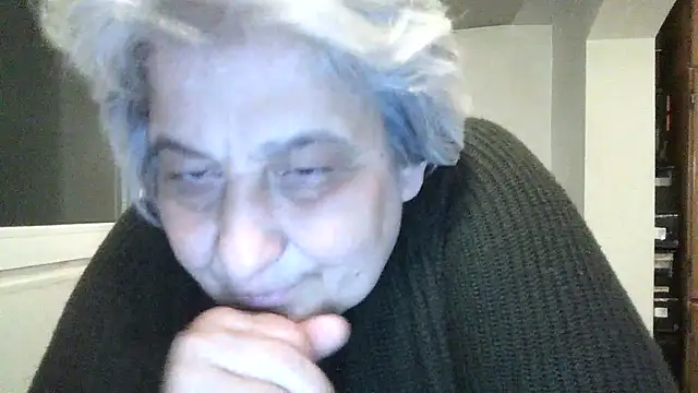 ExquisiteMature – Naživo XXX chat