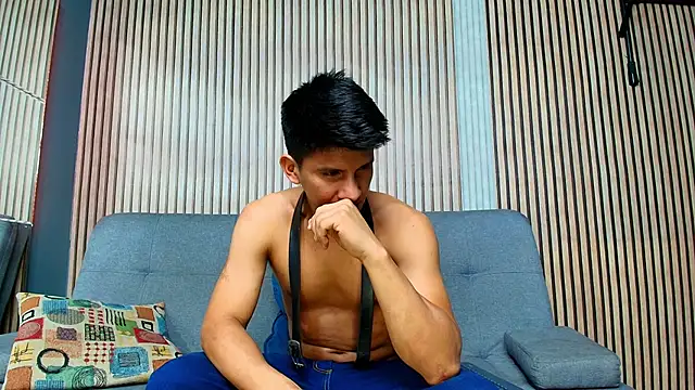 Atlas_desire Chat XXX live