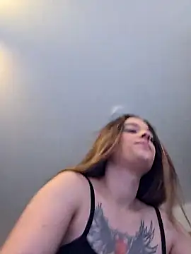 XXX chat uživo modela Luna_Lynn