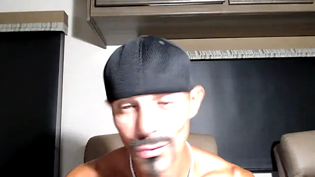 ThickD2C Chat XXX live