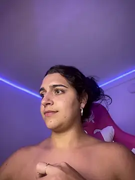 Alice777_ Obrolan Langsung XXX