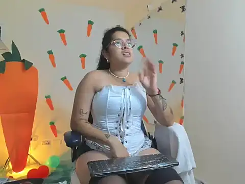 alexa-cooper-'s Live XXX Chat