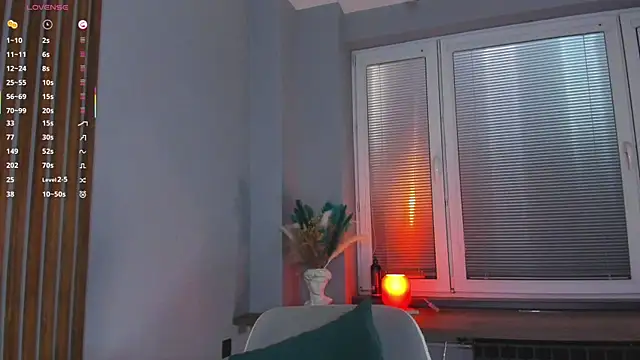 OssieCrews Chat XXX live