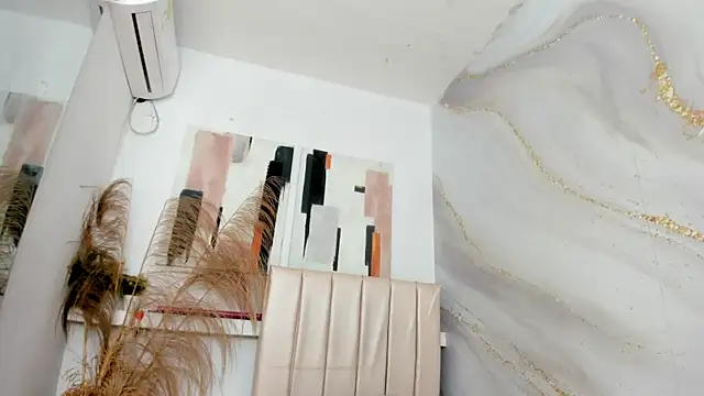 cristina_aznar1 即時 XXX 聊天