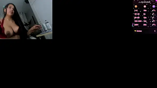 แชท XXX สดของ blush_bloom