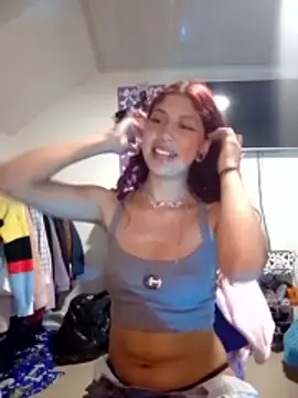 Czat XXX na żywo – alejitaaa_machaadoo