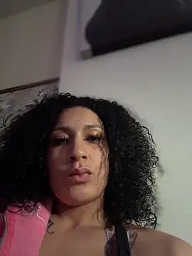 Pokazy przed kamerką – FerrariFrench